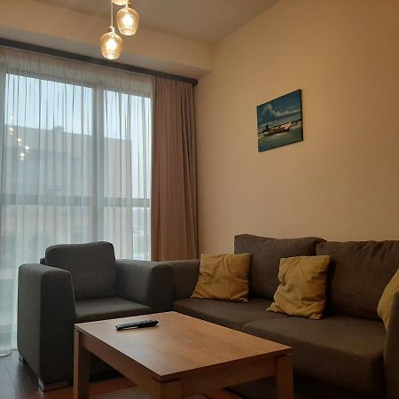 Pride Properties Welcomes You At 17 Buzant St 11-166 Yerevan Armenia Kültér fotó